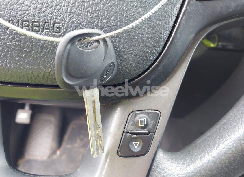 Photo 11 of 2015 Kia Sorento LX (VIN 5XYKT3A67FG626930)