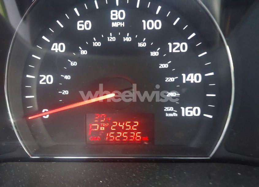 Photo 7 of 2015 Kia Sorento LX (VIN 5XYKT3A67FG644232)