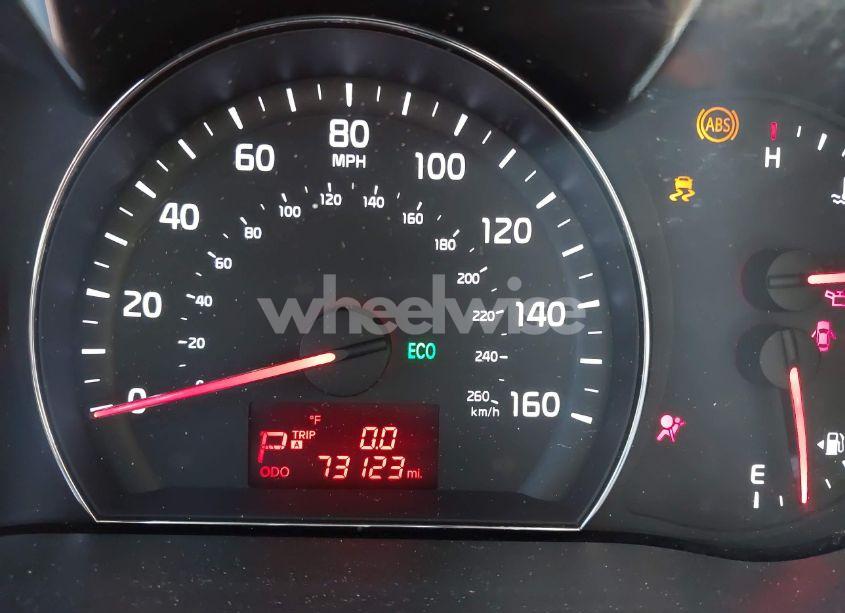 Photo 15 of 2015 Kia Sorento LX (VIN 5XYKT3A67FG657336)
