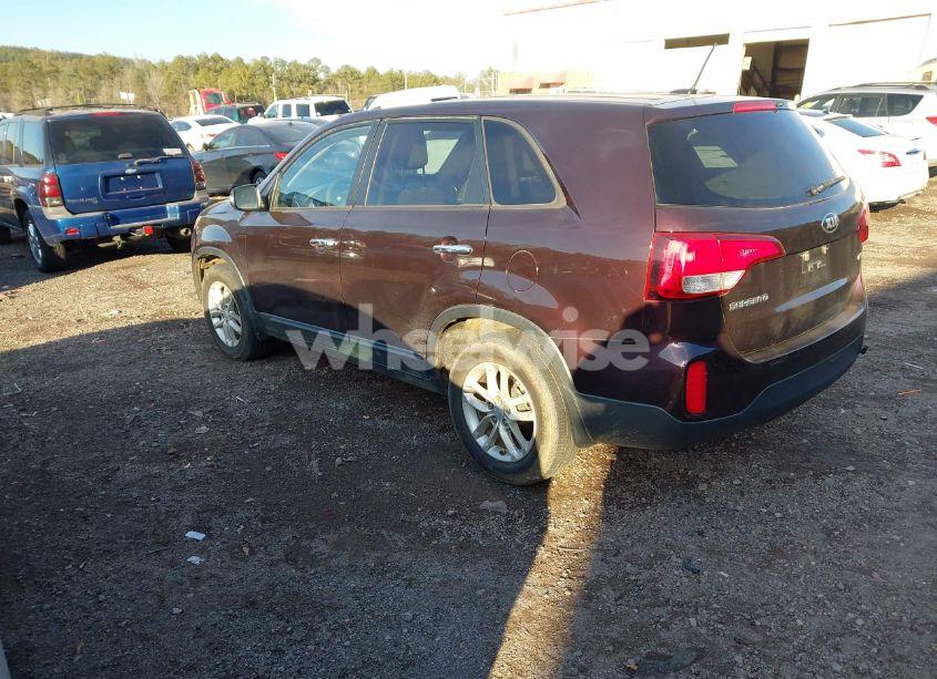 Photo 3 of 2015 Kia Sorento LX (VIN 5XYKT3A67FG661807)
