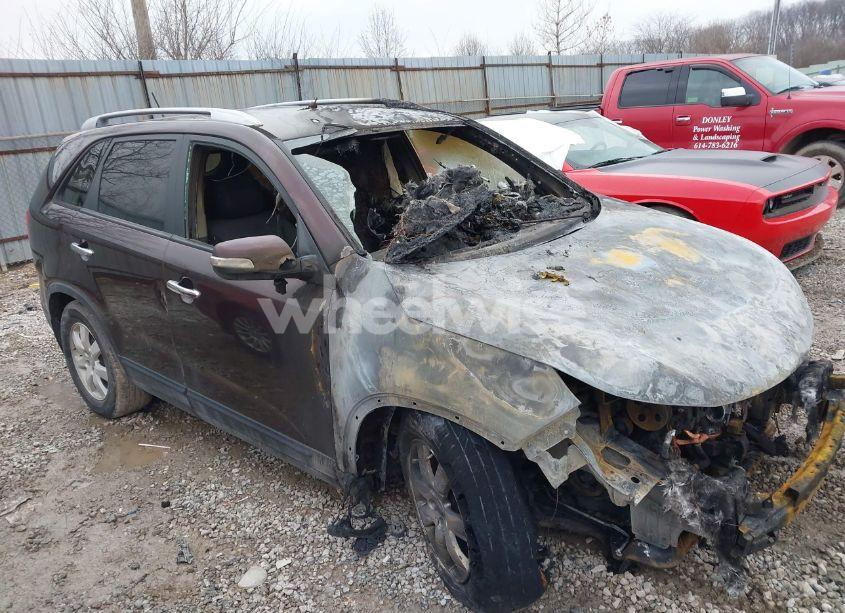 Photo 13 of 2012 Kia Sorento LX (VIN 5XYKT3A68CG239136)