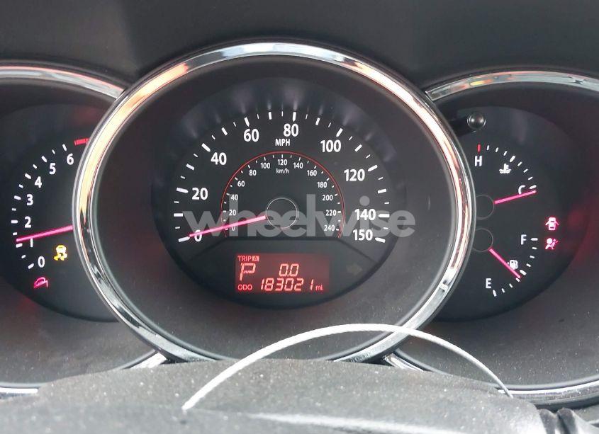 Photo 7 of 2013 Kia Sorento LX (VIN 5XYKT3A68DG415622)