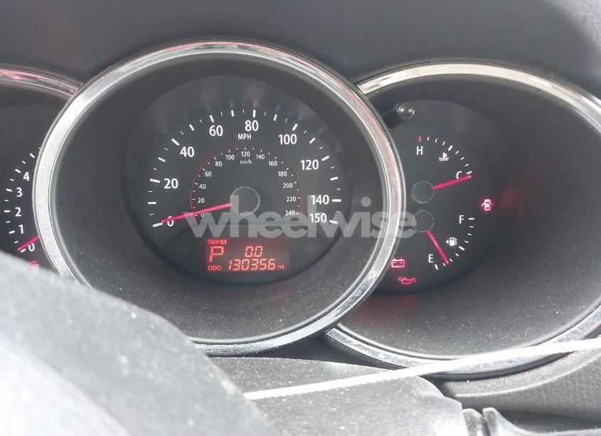 Photo 7 of 2013 Kia Sorento LX (VIN 5XYKT3A68DG416897)