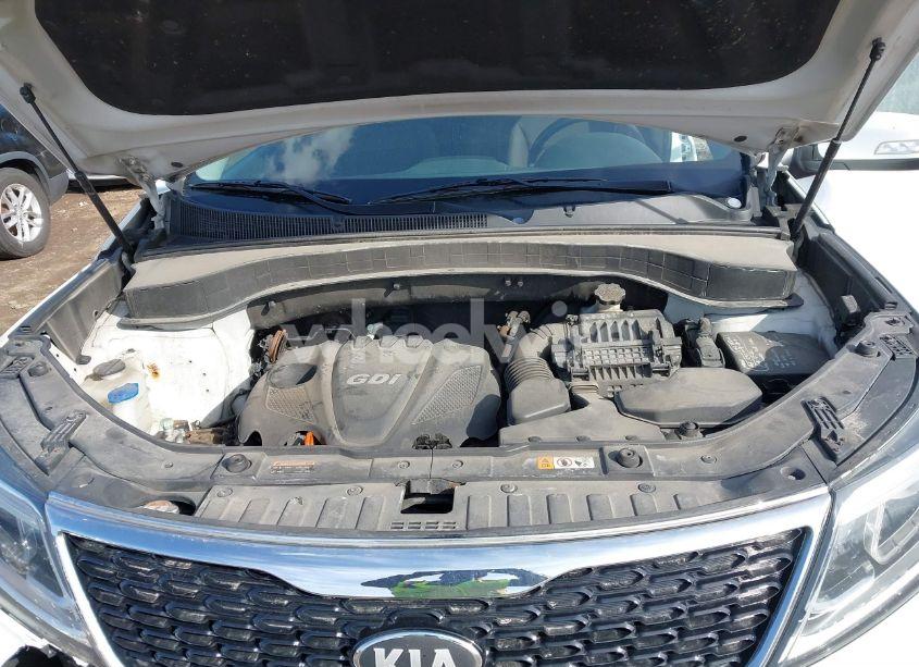 Photo 10 of 2014 Kia Sorento LX (VIN 5XYKT3A68EG441476)