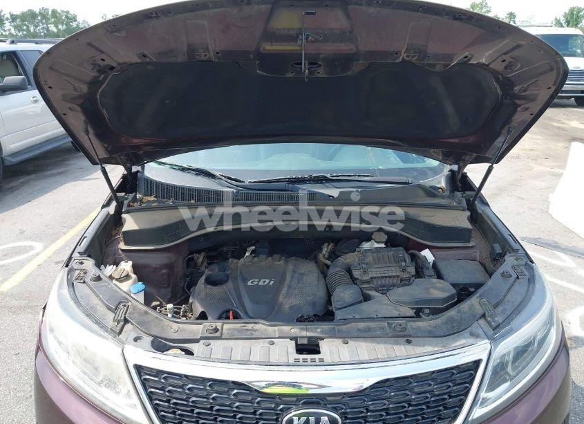 Photo 10 of 2014 Kia Sorento LX (VIN 5XYKT3A68EG506035)