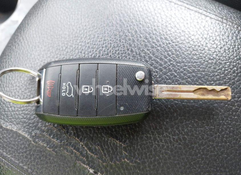 Photo 11 of 2014 Kia Sorento LX (VIN 5XYKT3A68EG506035)