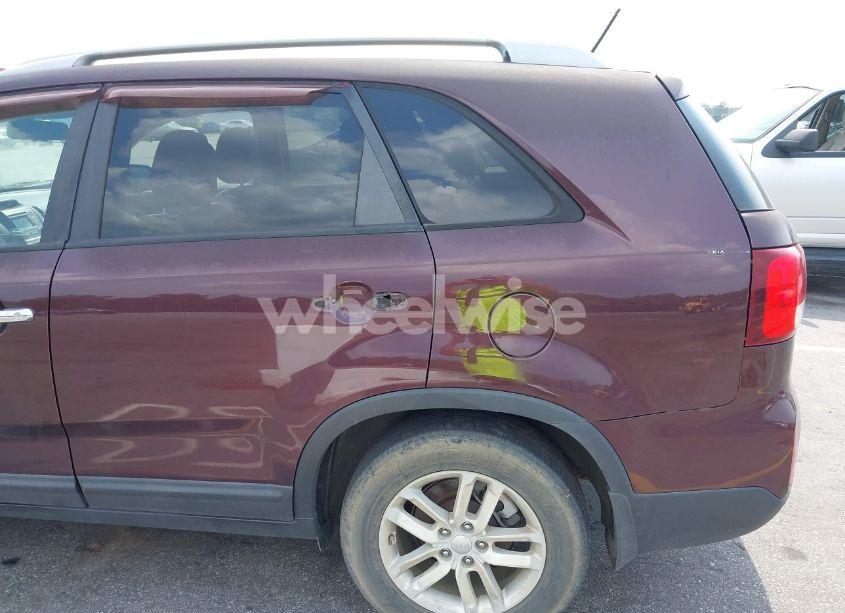 Photo 14 of 2014 Kia Sorento LX (VIN 5XYKT3A68EG506035)