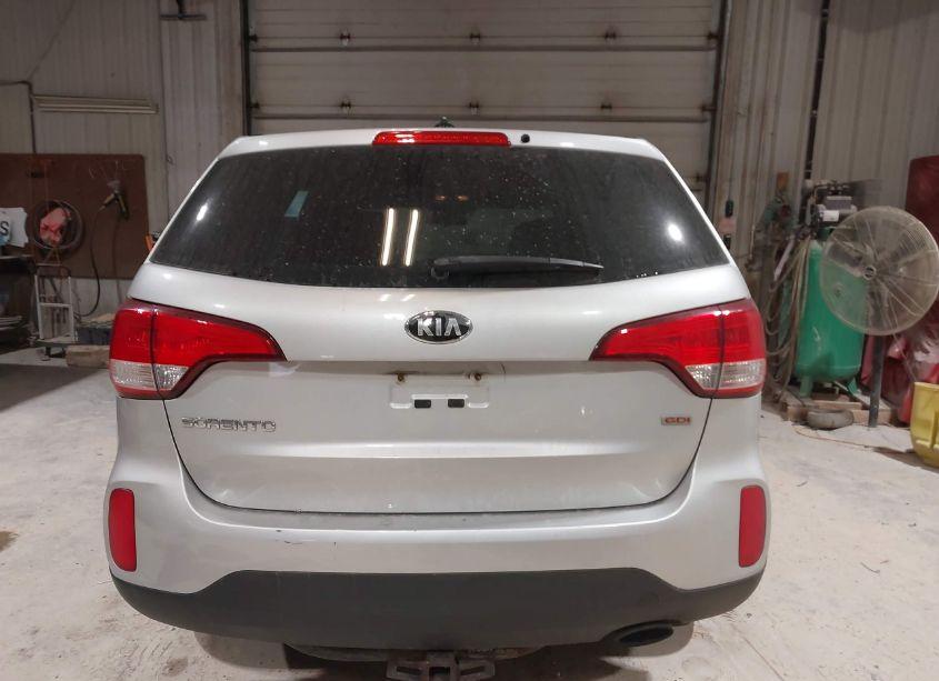 Photo 16 of 2014 Kia Sorento LX (VIN 5XYKT3A68EG508545)