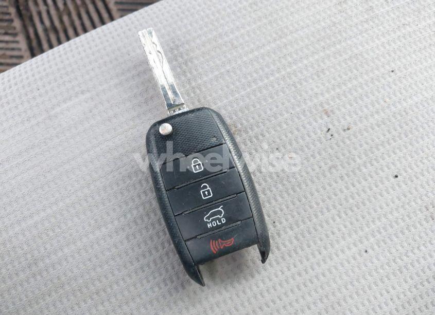 Photo 11 of 2014 Kia Sorento LX (VIN 5XYKT3A68EG521280)