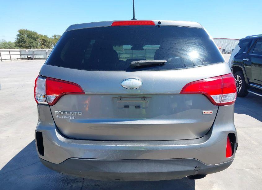 Photo 16 of 2014 Kia Sorento LX (VIN 5XYKT3A68EG543263)