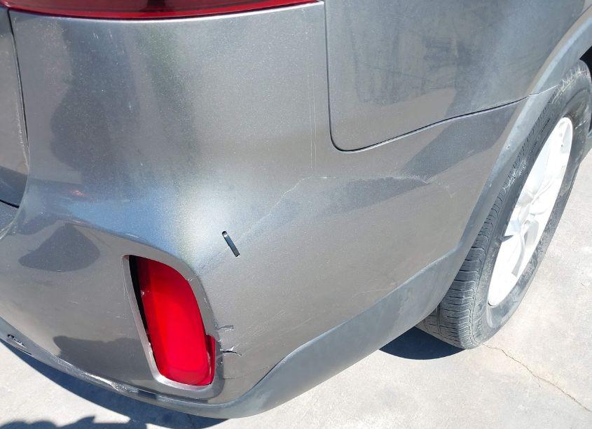 Photo 18 of 2014 Kia Sorento LX (VIN 5XYKT3A68EG543263)