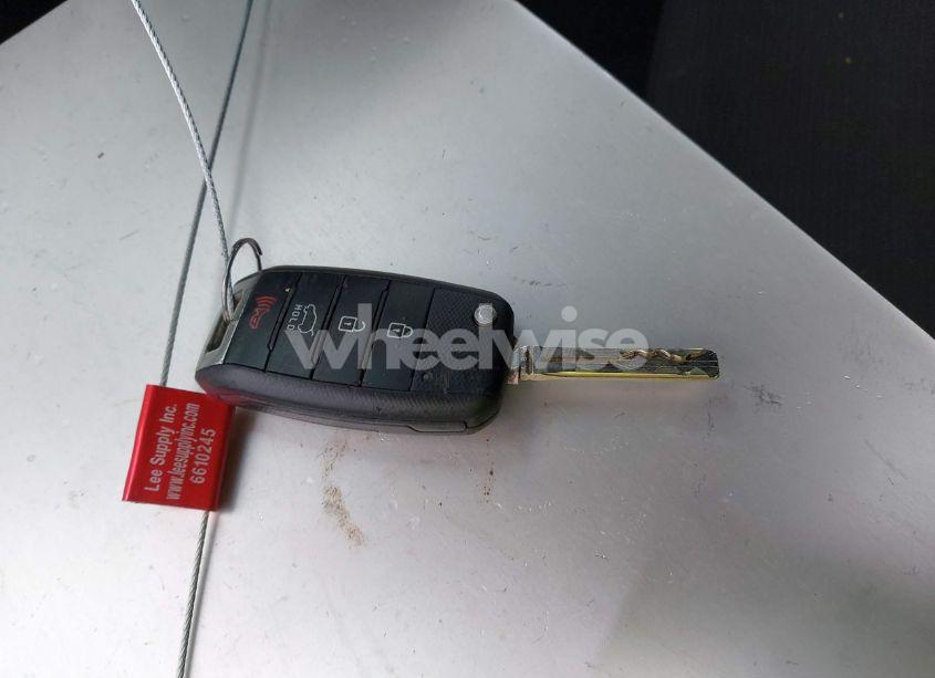 Photo 11 of 2015 Kia Sorento LX (VIN 5XYKT3A68FG599401)