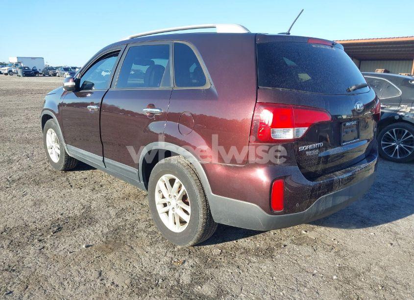 Photo 3 of 2015 Kia Sorento LX (VIN 5XYKT3A68FG646510)