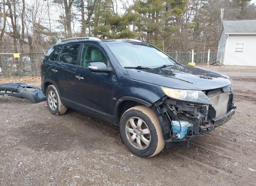 2012 Kia Sorento LX (VIN 5XYKT3A69CG304009) main photo