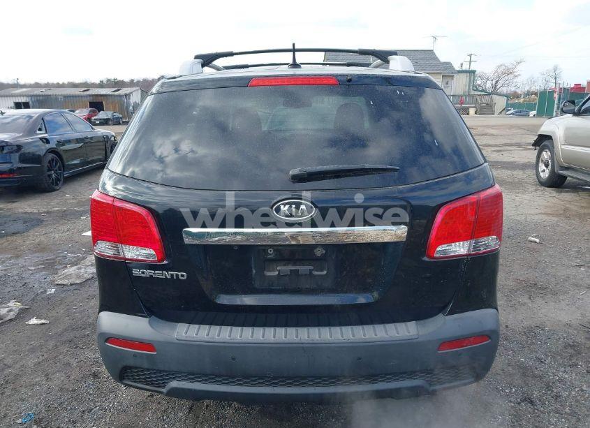 Photo 16 of 2013 Kia Sorento LX (VIN 5XYKT3A69DG416424)