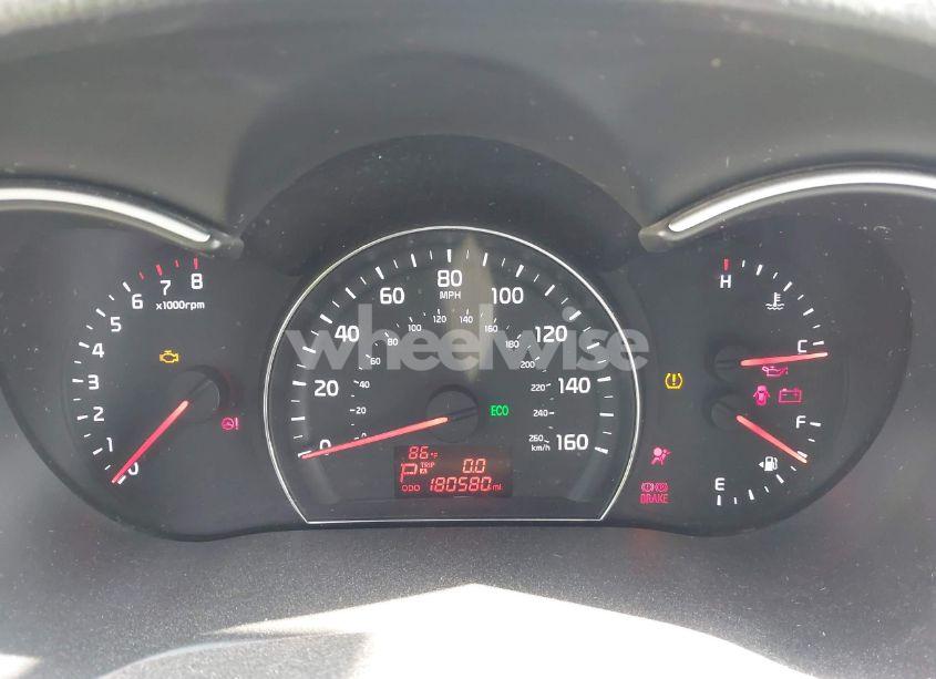 Photo 7 of 2014 Kia Sorento LX (VIN 5XYKT3A69EG480299)