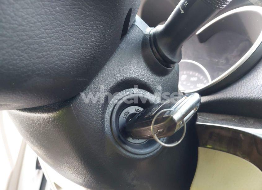 Photo 11 of 2014 Kia Sorento LX (VIN 5XYKT3A69EG486006)