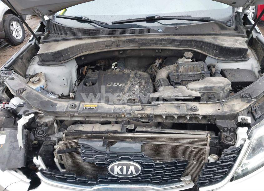 Photo 10 of 2014 Kia Sorento LX (VIN 5XYKT3A69EG487947)