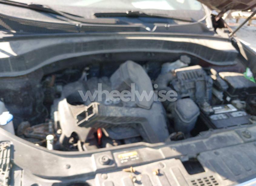 Photo 10 of 2014 Kia Sorento LX (VIN 5XYKT3A69EG499967)