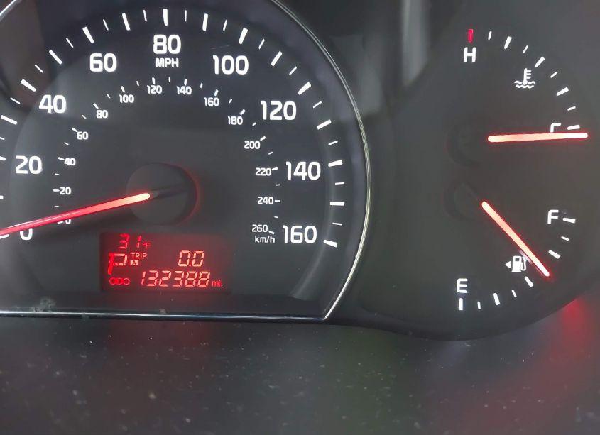 Photo 7 of 2014 Kia Sorento LX (VIN 5XYKT3A69EG507646)