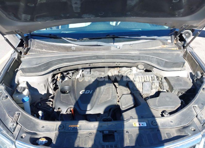 Photo 10 of 2014 Kia Sorento LX (VIN 5XYKT3A69EG518145)