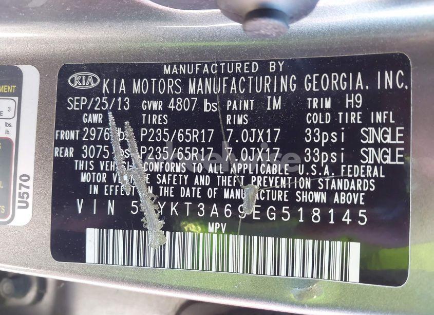 Photo 9 of 2014 Kia Sorento LX (VIN 5XYKT3A69EG518145)