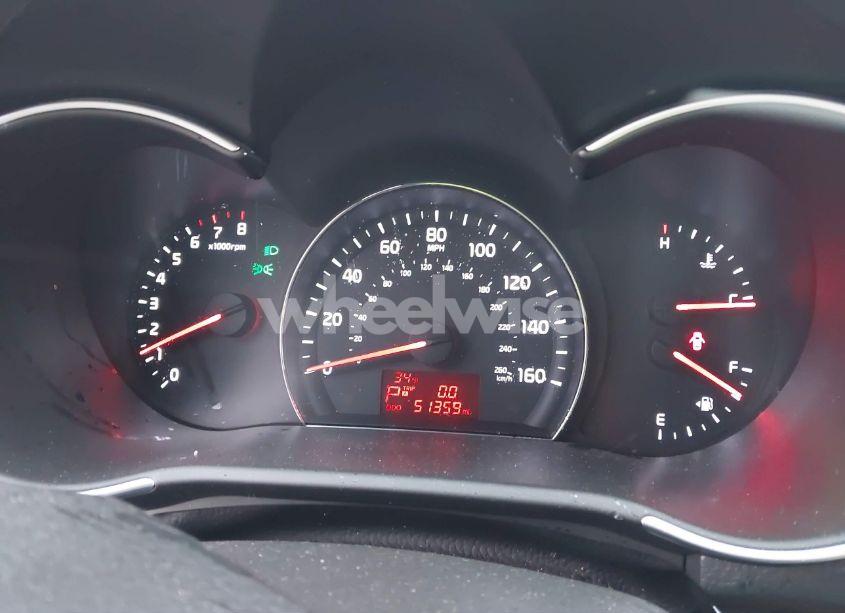 Photo 7 of 2014 Kia Sorento LX (VIN 5XYKT3A69EG522390)