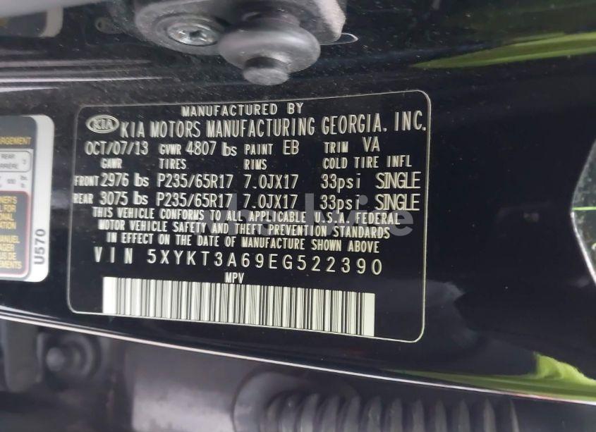 Photo 9 of 2014 Kia Sorento LX (VIN 5XYKT3A69EG522390)