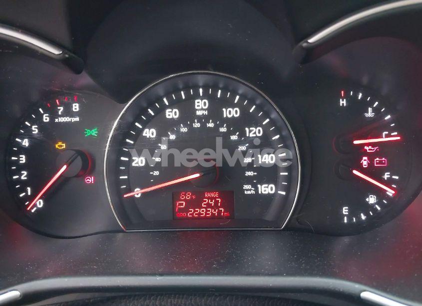 Photo 7 of 2015 Kia Sorento LX (VIN 5XYKT3A69FG558923)