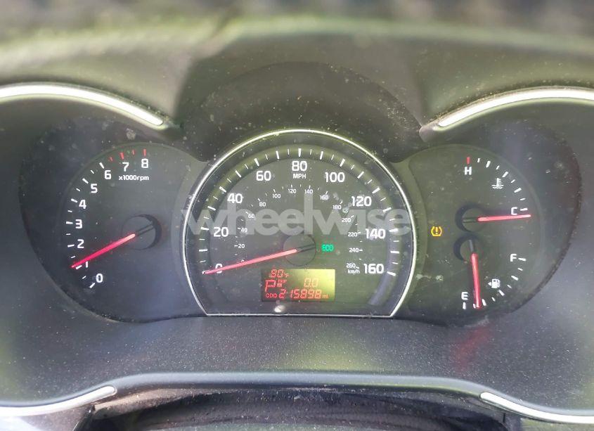 Photo 7 of 2015 Kia Sorento LX (VIN 5XYKT3A69FG565497)