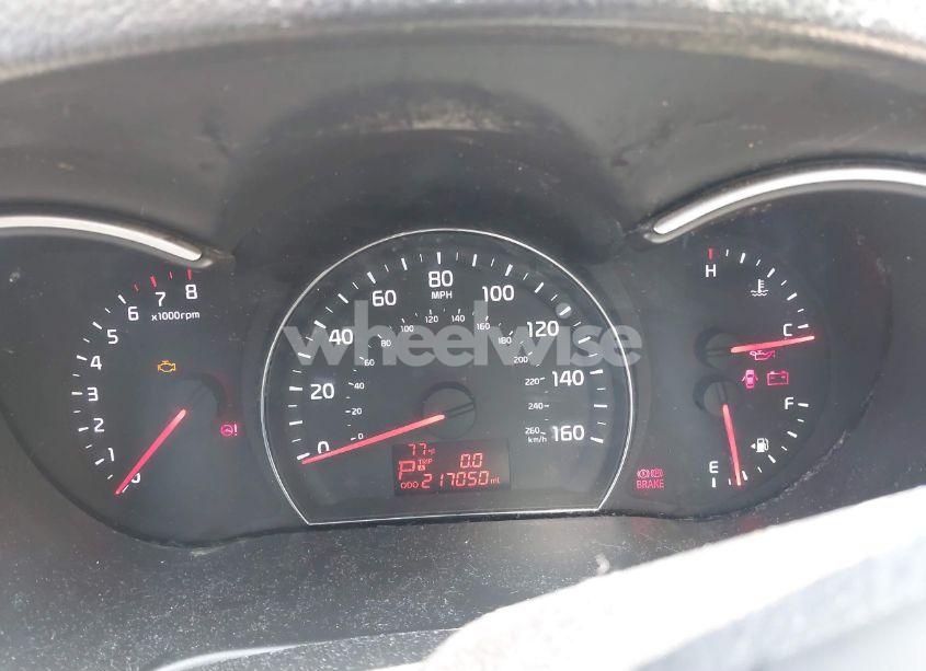 Photo 7 of 2015 Kia Sorento LX (VIN 5XYKT3A69FG593428)