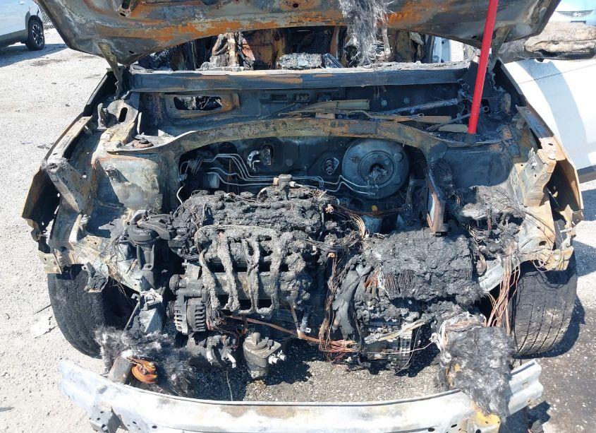 Photo 10 of 2015 Kia Sorento LX (VIN 5XYKT3A69FG661906)