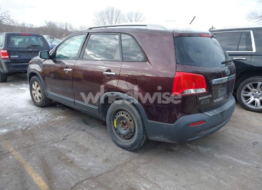 Photo 3 of 2012 Kia Sorento LX (VIN 5XYKT3A6XCG226954)