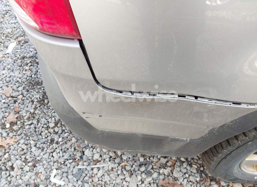 Photo 13 of 2012 Kia Sorento LX (VIN 5XYKT3A6XCG304309)