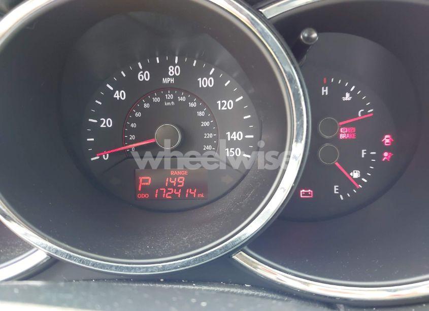 Photo 7 of 2013 Kia Sorento LX (VIN 5XYKT3A6XDG361675)