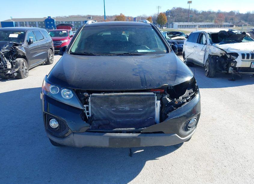 Photo 13 of 2013 Kia Sorento LX (VIN 5XYKT3A6XDG363488)