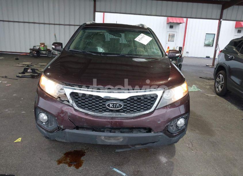 Photo 6 of 2013 Kia Sorento LX (VIN 5XYKT3A6XDG384793)