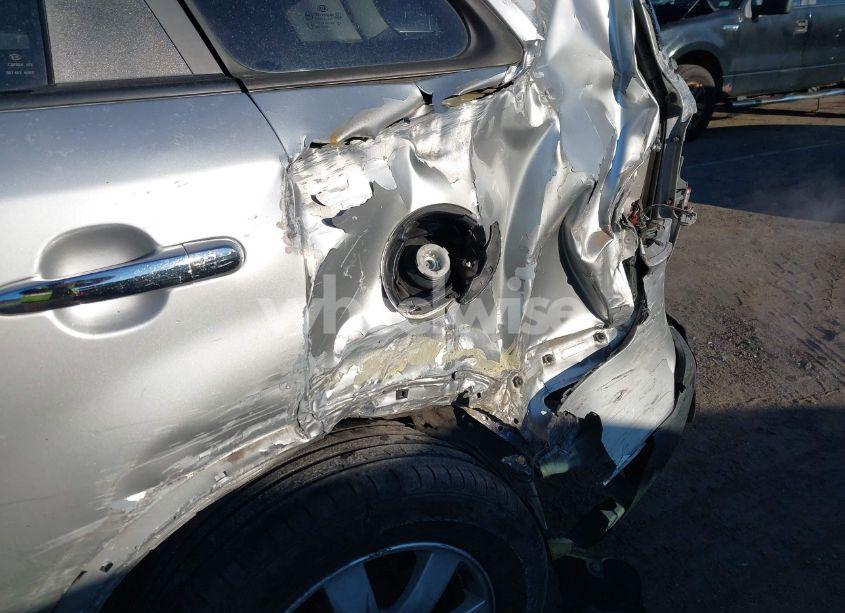 Photo 6 of 2013 Kia Sorento LX (VIN 5XYKT3A6XDG406288)