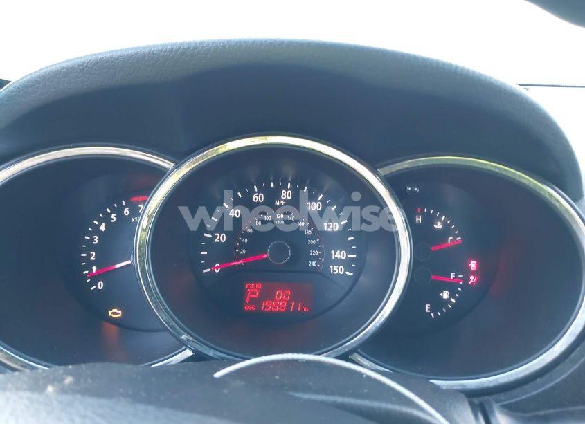 Photo 7 of 2013 Kia Sorento LX (VIN 5XYKT3A6XDG417565)