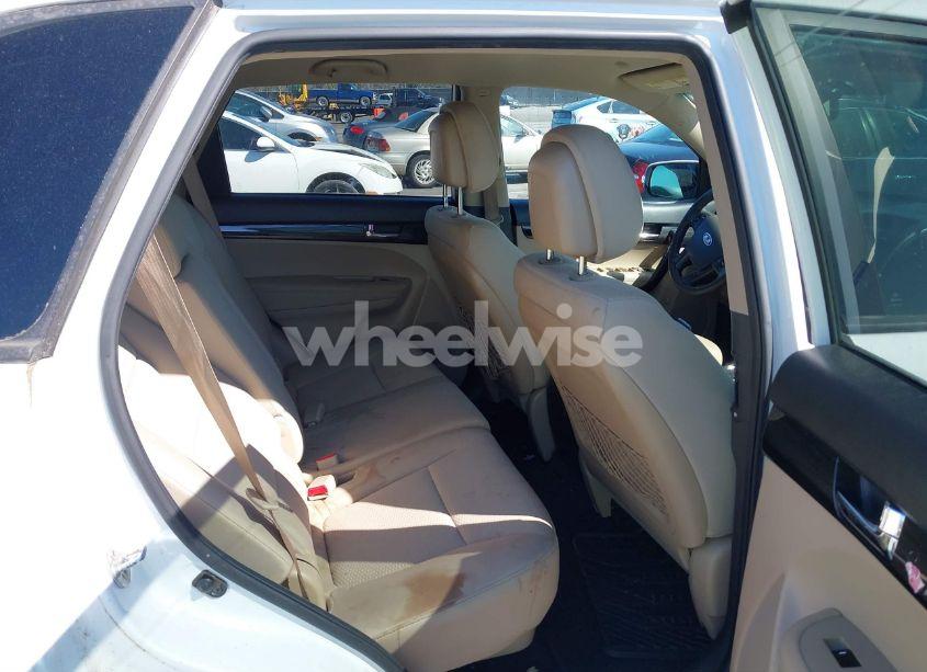 Photo 8 of 2013 Kia Sorento LX (VIN 5XYKT3A6XDG421406)