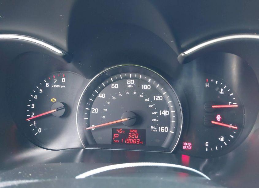 Photo 7 of 2014 Kia Sorento LX (VIN 5XYKT3A6XEG434576)