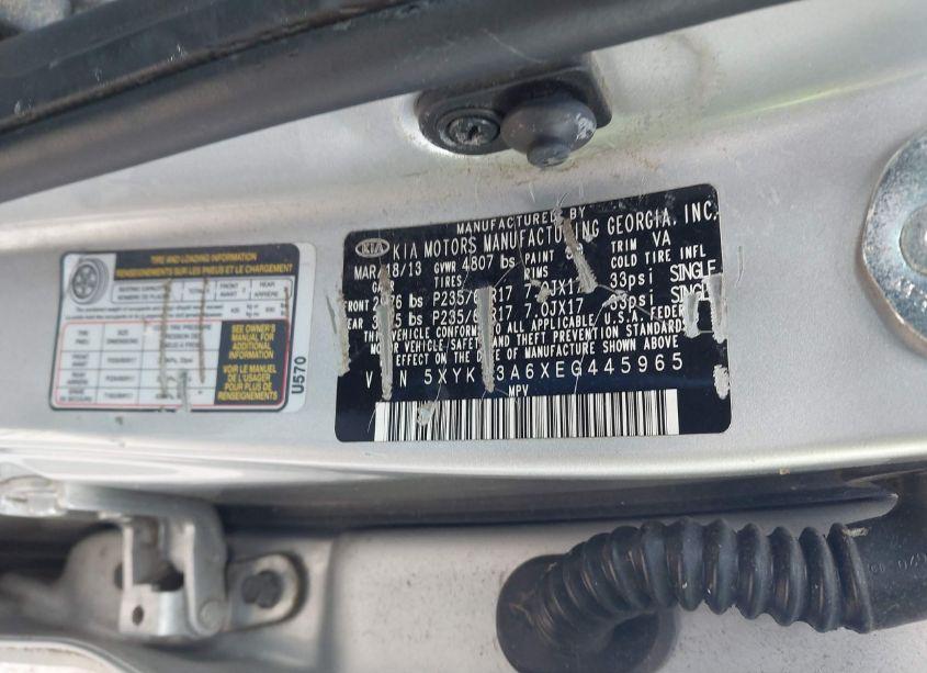 Photo 9 of 2014 Kia Sorento LX (VIN 5XYKT3A6XEG445965)