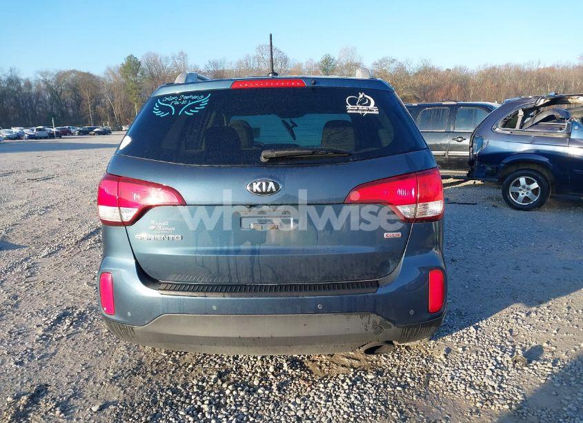 Photo 16 of 2015 Kia Sorento LX (VIN 5XYKT3A6XFG589467)
