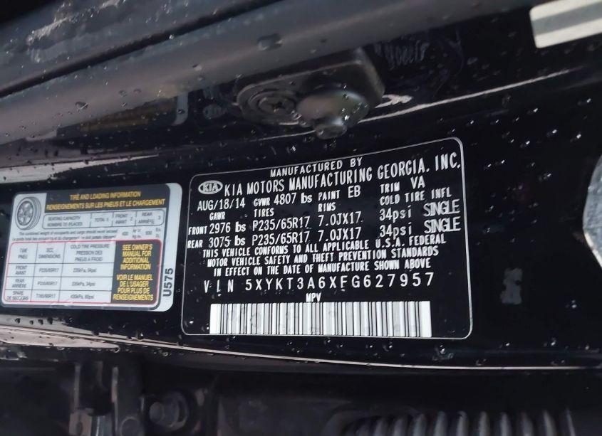 Photo 9 of 2015 Kia Sorento LX (VIN 5XYKT3A6XFG627957)