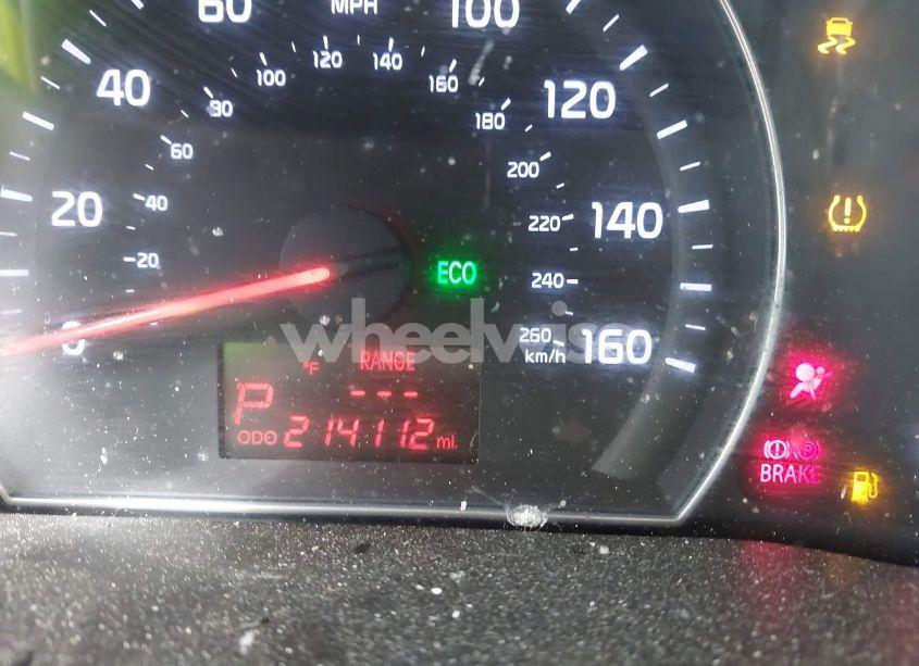 Photo 15 of 2015 Kia Sorento LX (VIN 5XYKT3A6XFG635525)