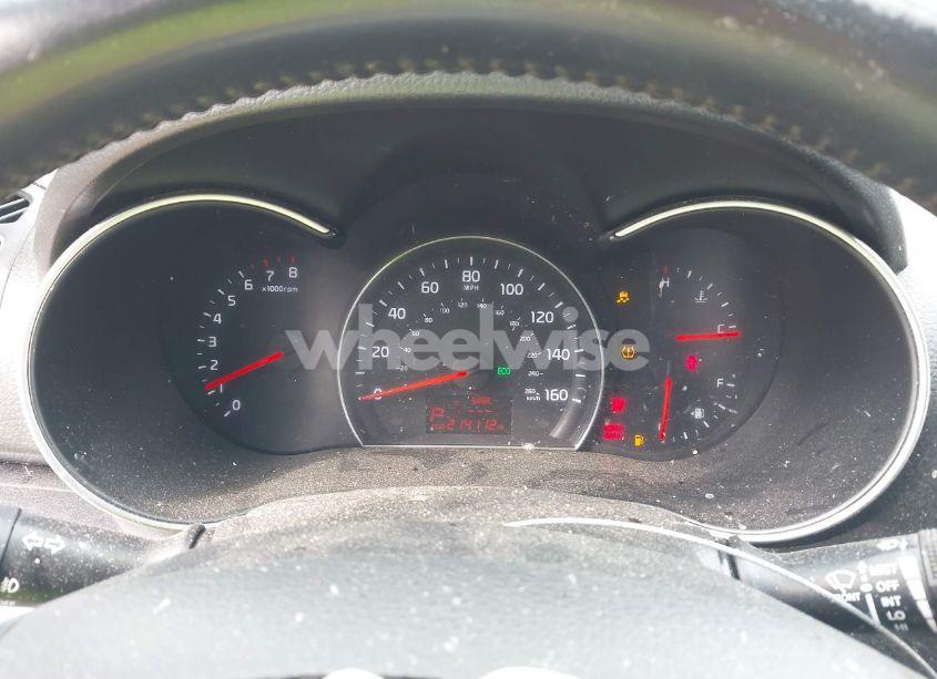 Photo 7 of 2015 Kia Sorento LX (VIN 5XYKT3A6XFG635525)