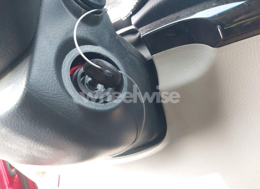 Photo 11 of 2015 Kia Sorento LX (VIN 5XYKT3A6XFG641275)