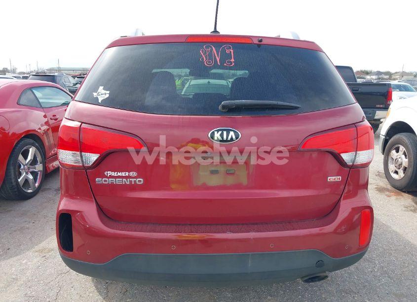 Photo 16 of 2015 Kia Sorento LX (VIN 5XYKT3A6XFG641275)