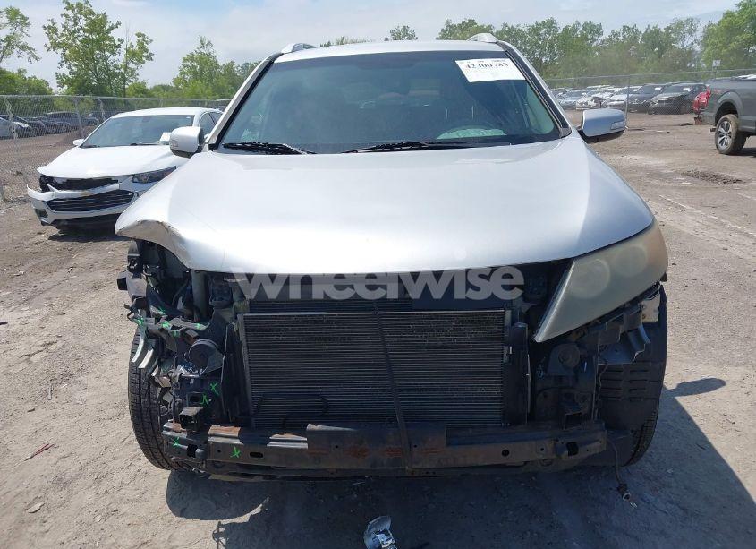 Photo 13 of 2011 Kia Sorento LX (VIN 5XYKT4A10BG090651)