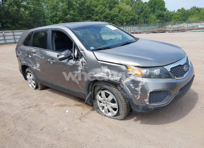2012 Kia Sorento LX (VIN 5XYKT4A12CG248375) main photo